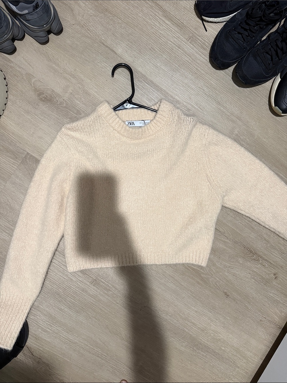 ZARA Soft Cream Cropped Crewneck Sweater
